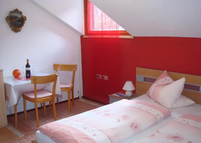 Haus Tannegg فندق مبيت وإفطار بيتنيو آم أرلبرغ