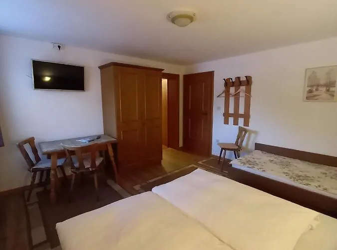 Haus Tannegg * بيتنيو آم أرلبرغ